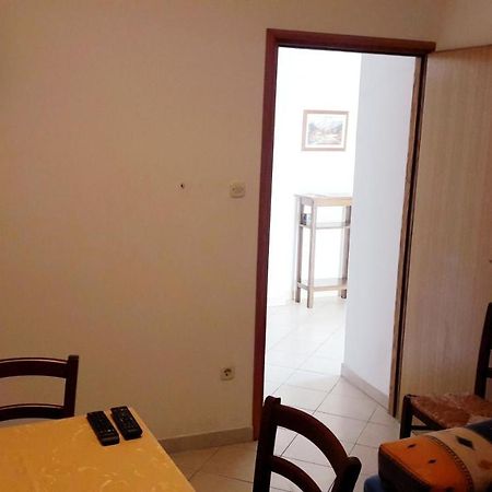 Apartment Radovan Πόρετς Εξωτερικό φωτογραφία