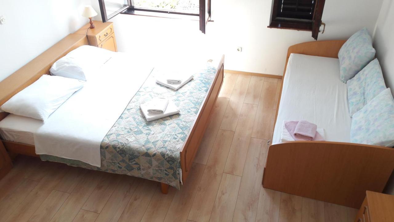 Apartment Radovan Πόρετς Εξωτερικό φωτογραφία