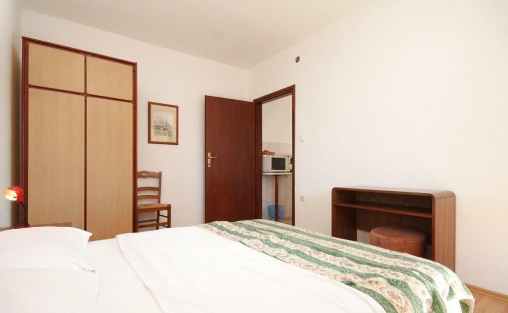 Apartment Radovan Πόρετς Εξωτερικό φωτογραφία