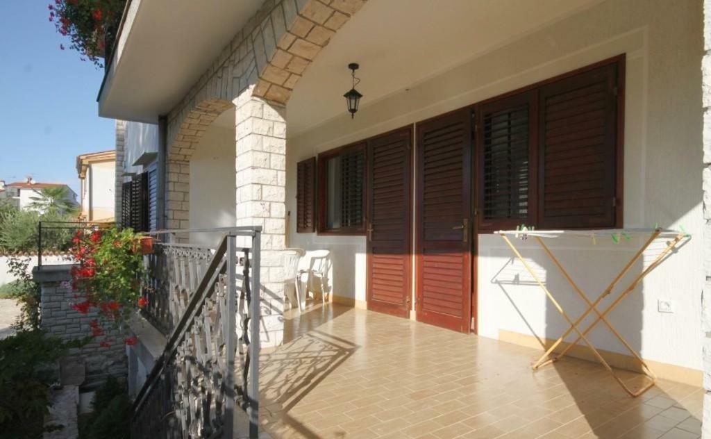 Apartment Radovan Πόρετς Εξωτερικό φωτογραφία