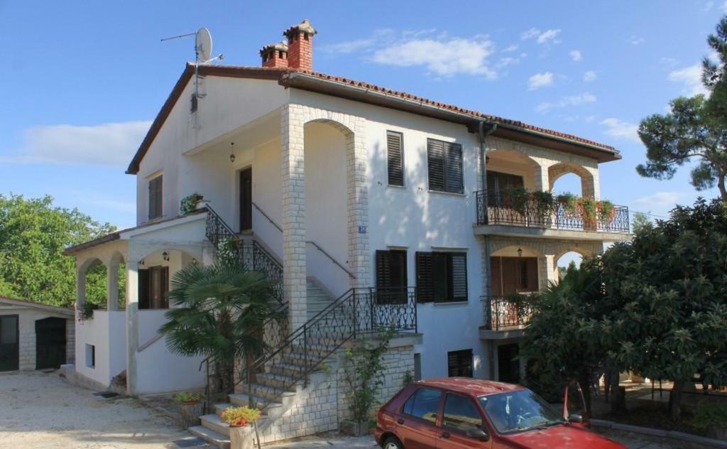 Apartment Radovan Πόρετς Εξωτερικό φωτογραφία