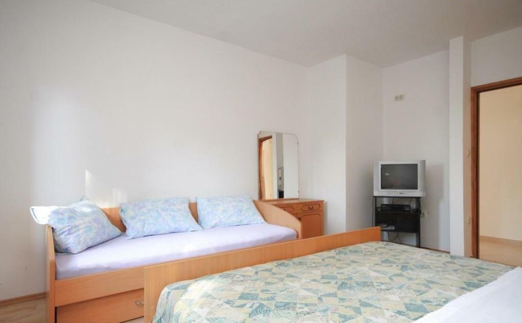 Apartment Radovan Πόρετς Εξωτερικό φωτογραφία