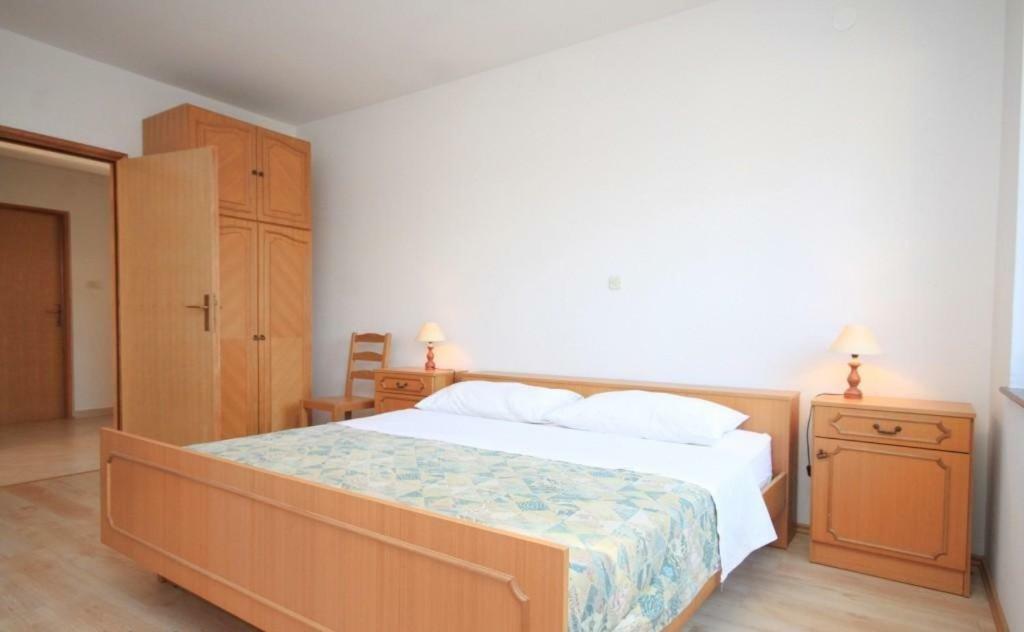 Apartment Radovan Πόρετς Εξωτερικό φωτογραφία