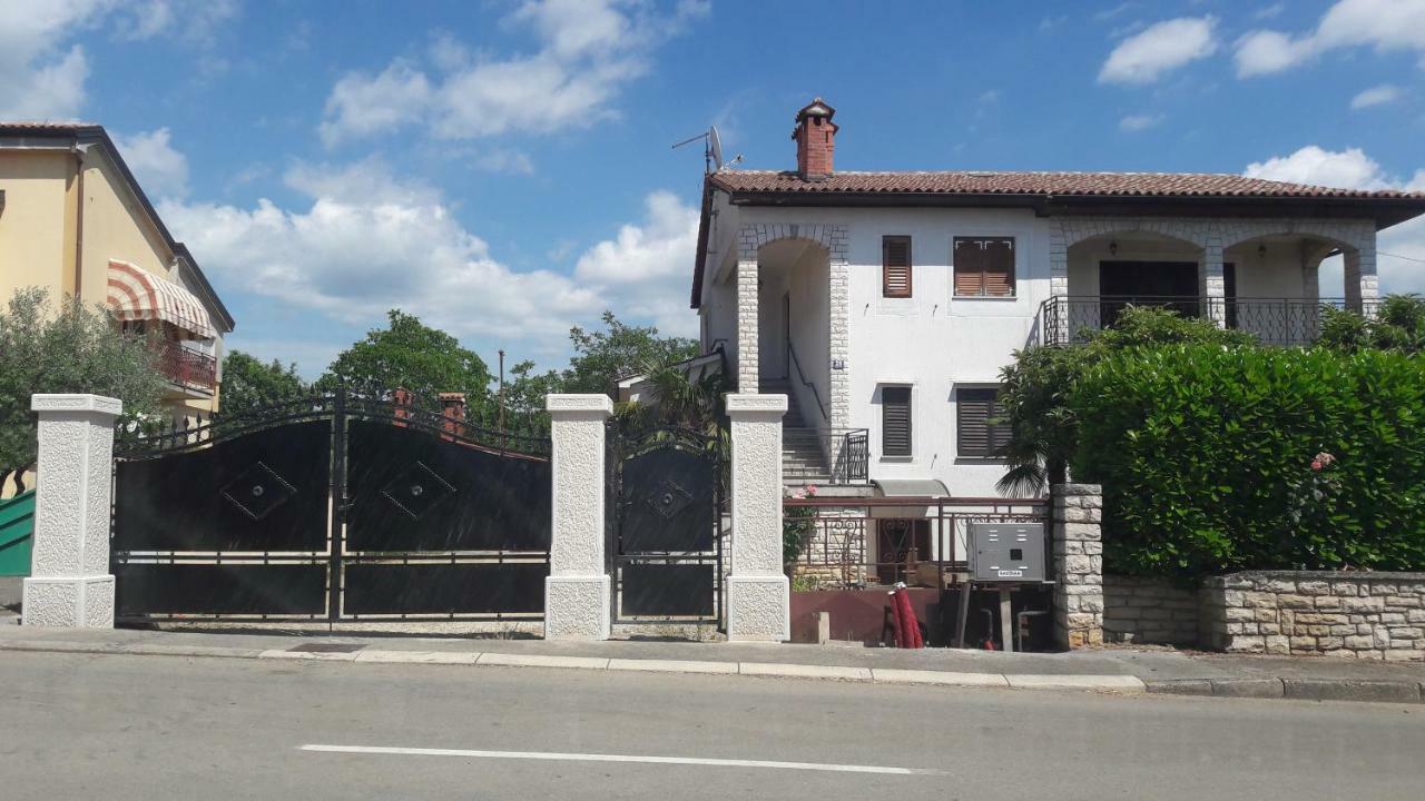 Apartment Radovan Πόρετς Εξωτερικό φωτογραφία
