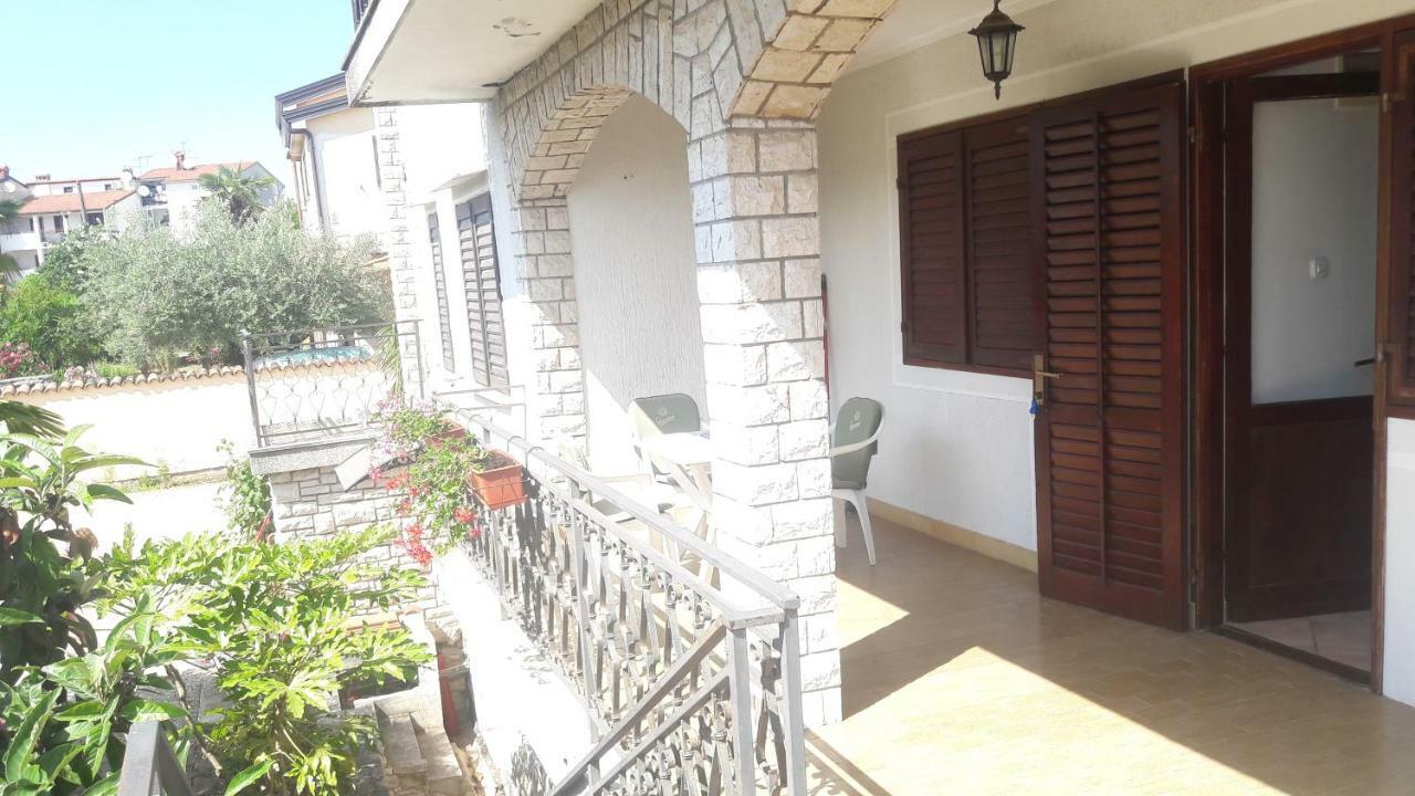 Apartment Radovan Πόρετς Εξωτερικό φωτογραφία